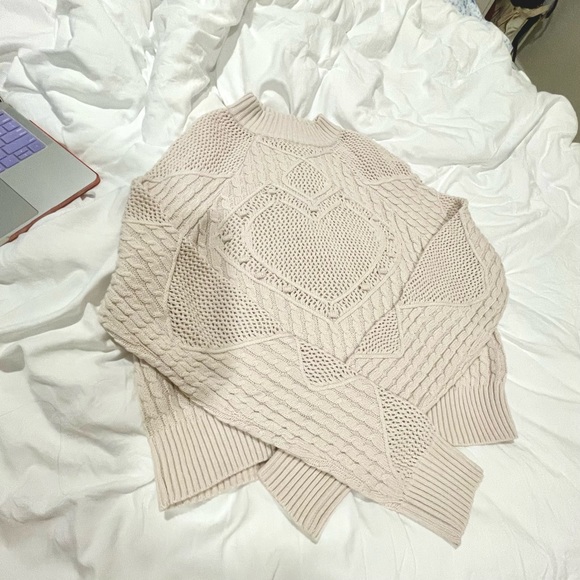 Pacsun Lovely Heart Mock Neck Sweater - Picture 5 of 5